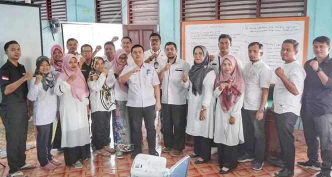 
 Diskominfo Solsel Berikan Pendampingan Pengelolaan Website dan Medsos pada OPD