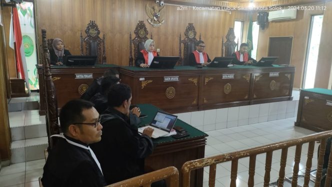
 Terbukti Bersalah, Walinagari Sungai Jambur Divonis Hukuman Percobaan 10 Bulan Penjara Denda Rp12 Juta