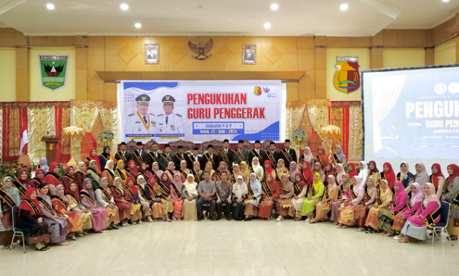 
 Tingkatkan Mutu Pendidikan di Kota Solok, 103 Guru Penggerak Angkatan 8 dan 9 Tahun 2024 Dikukuhkan