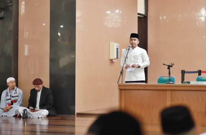 
 Pemko Solok Meriahkan Tahun Baru Islam 1446 H dengan Tabligh Akbar