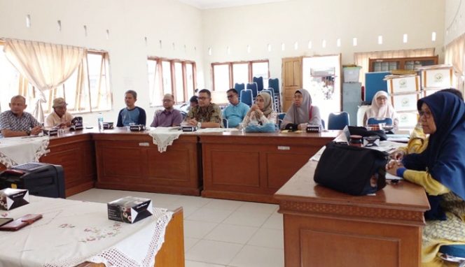 
 BP-DAS Batunusa Bangka Belitung Pelajari Pengembangan Serai Wangi di Kota Solok