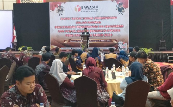
 Matangkan Strategi Pengawasan, Bawaslu Kabupaten Solok Gelar Raker Teknis