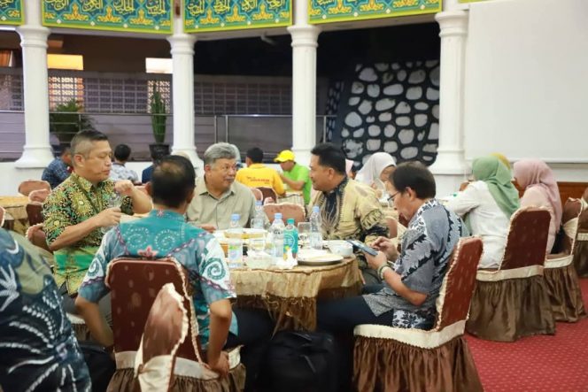 
 Walikota Solok Jamu Tim Toyohashi Waterworks dalam Program Air Bersih